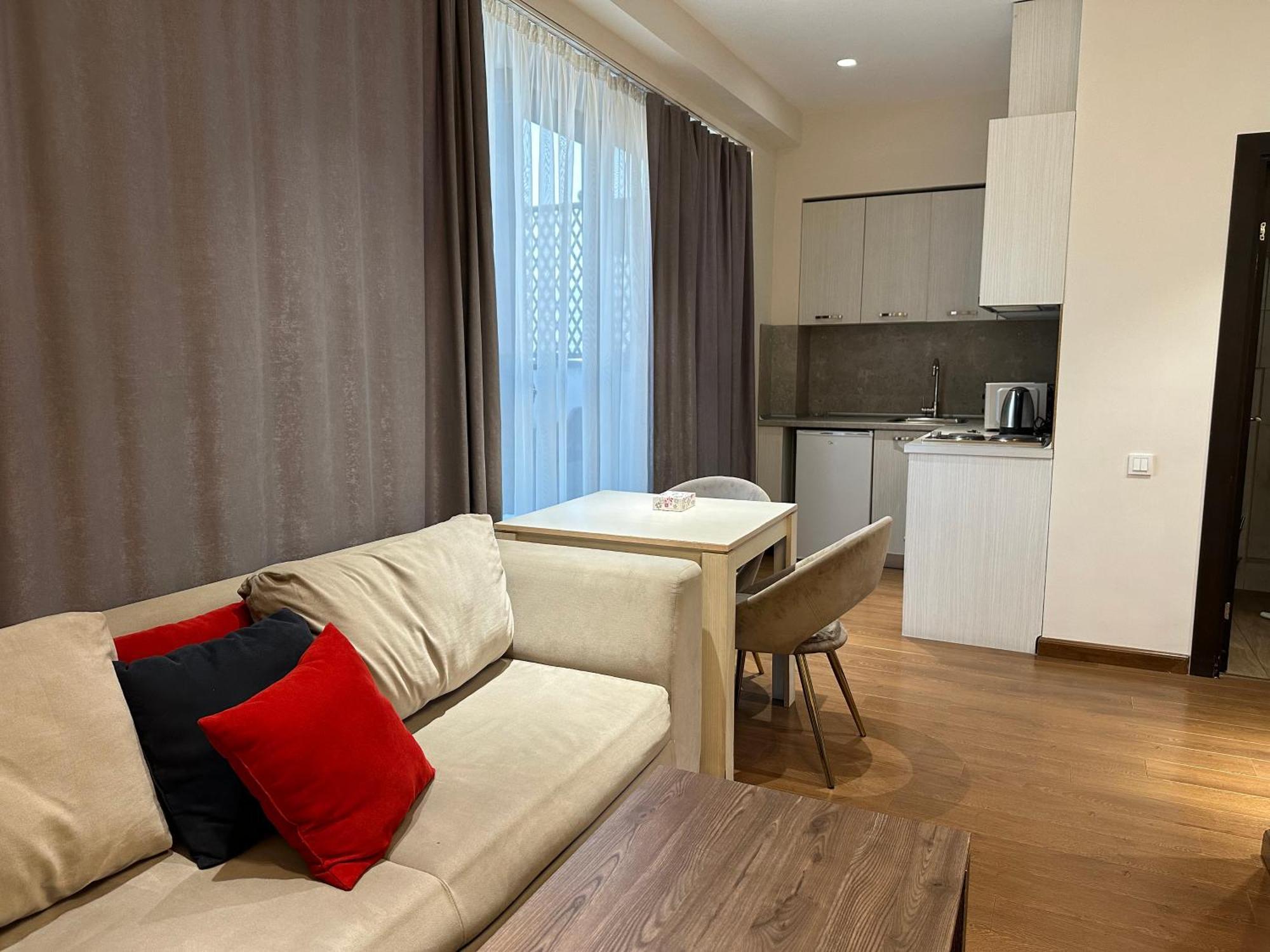 Wonderful Apartment In Republic Square, City Center Yerevan Exterior photo